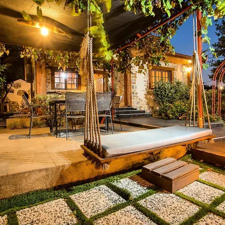 بيت للعطل Old Nest House *