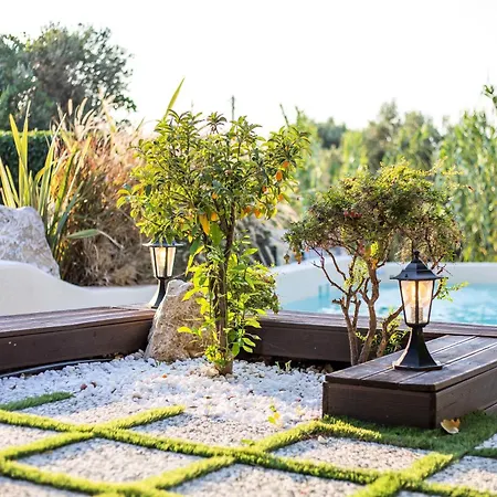 Old Nest House * Sálakos