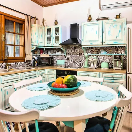 بيت للعطل Old Nest House *