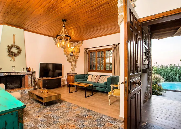 Old Nest House Szálakosz