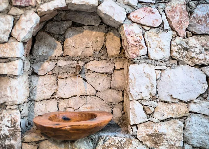 Old Nest House Nyaraló Szálakosz