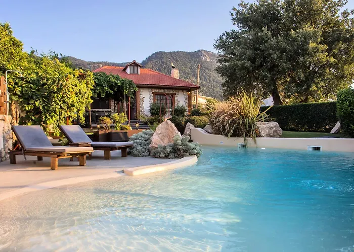 Old Nest House Σπίτι διακοπών Σάλακος