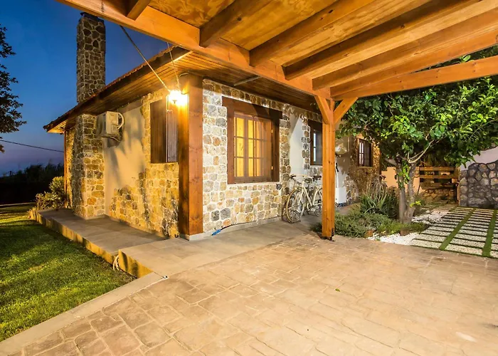 Old Nest House Σπίτι διακοπών