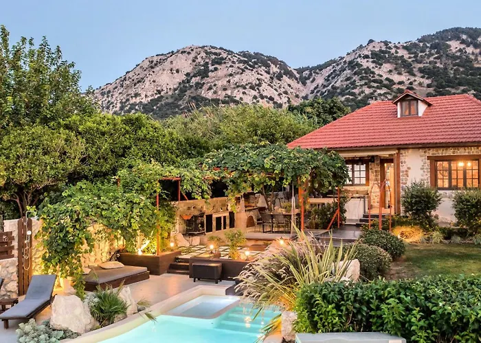 Old Nest House Holiday home