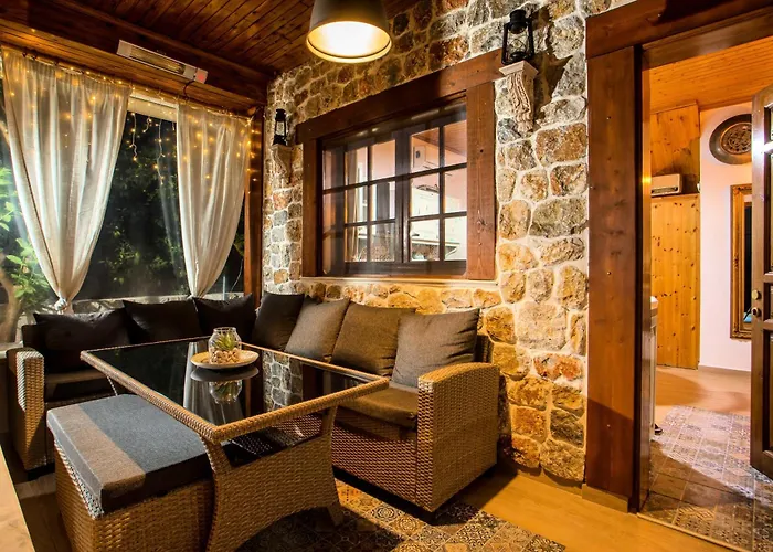 Old Nest House Holiday home *